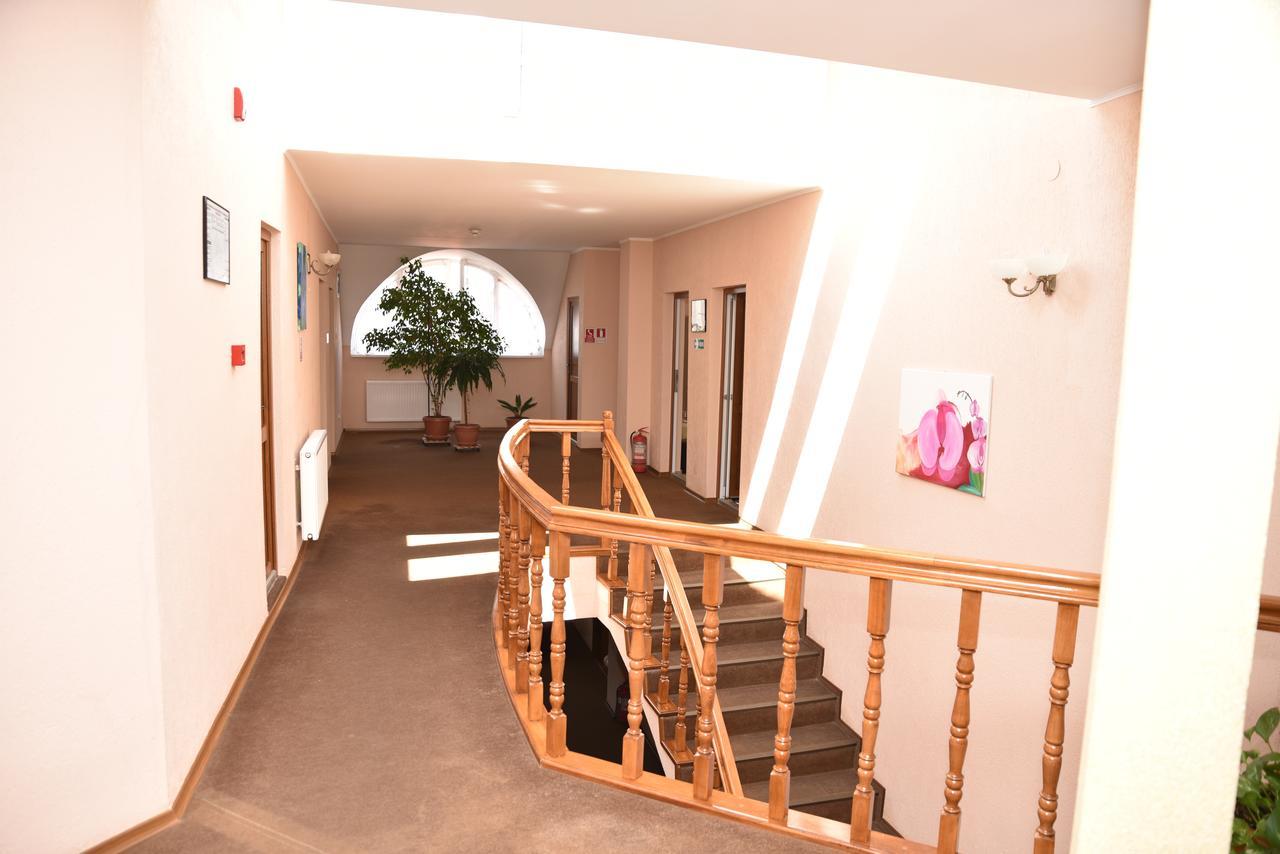 Pension Regal Satu Mare Dış mekan fotoğraf